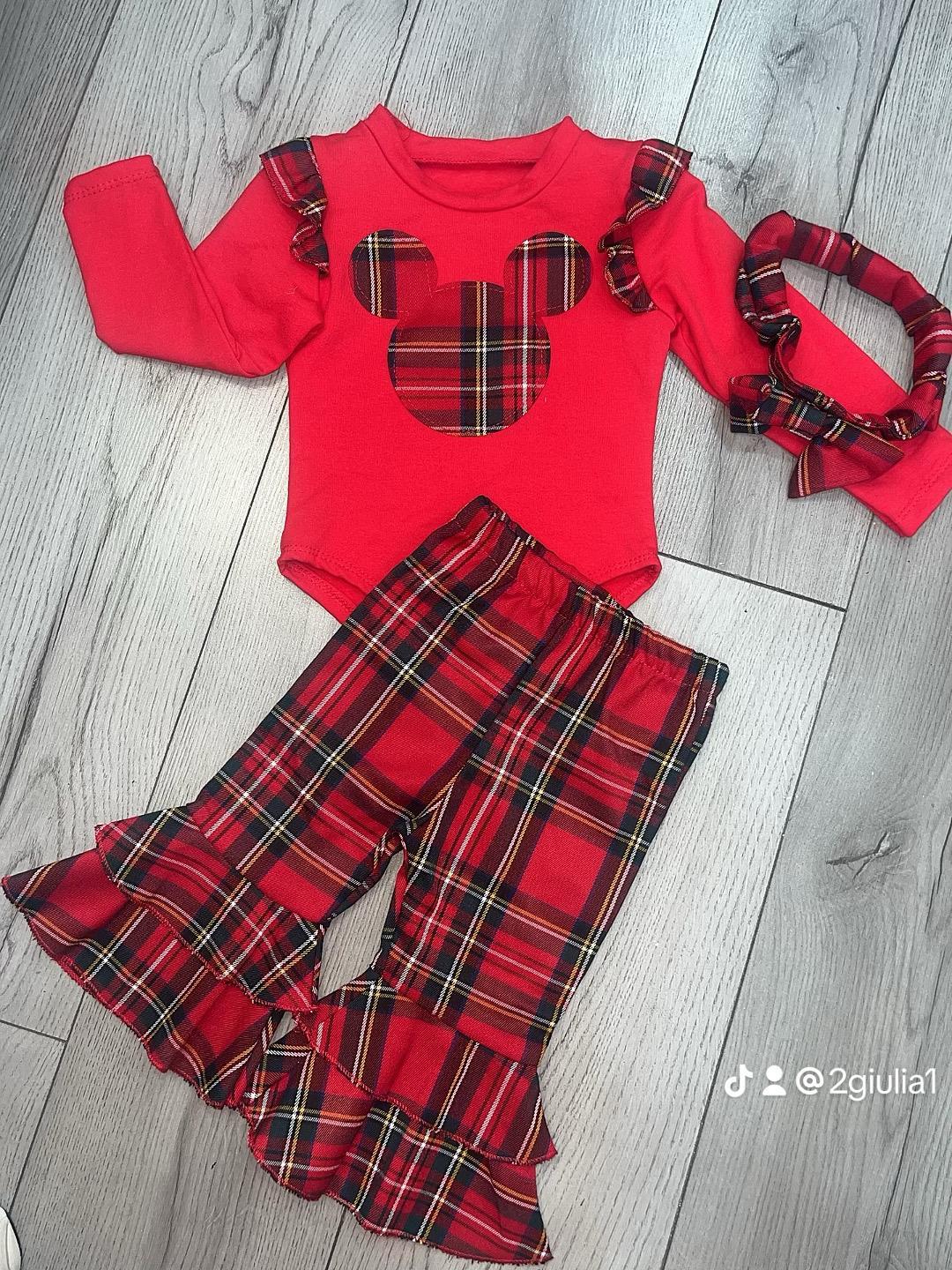 Completo tre pezzi natalizio